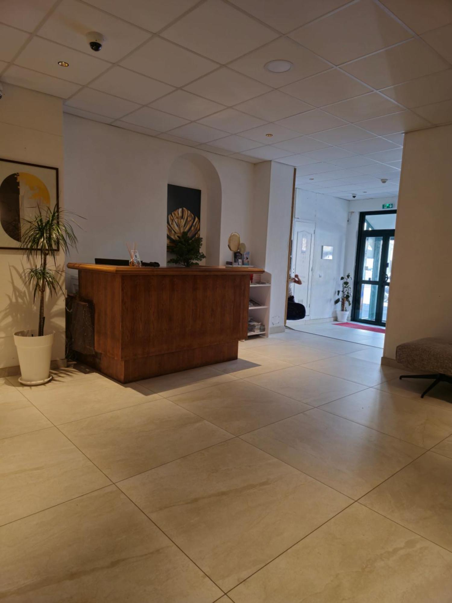 Hotel L'alsace-gare Sncf 2*